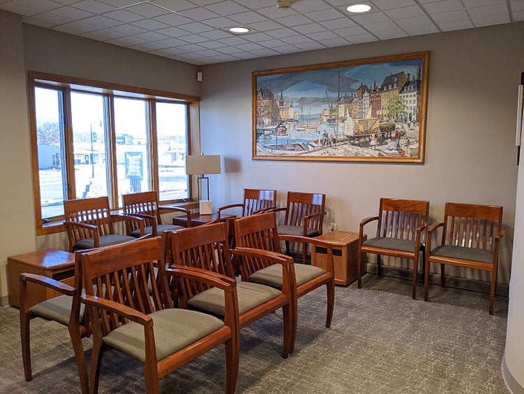 image of the waiting area of the office